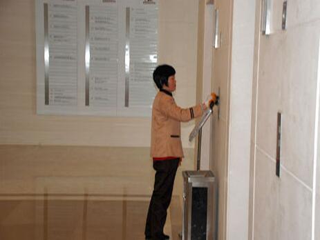 上海保洁公司对电梯的清洁方法及清洁标准